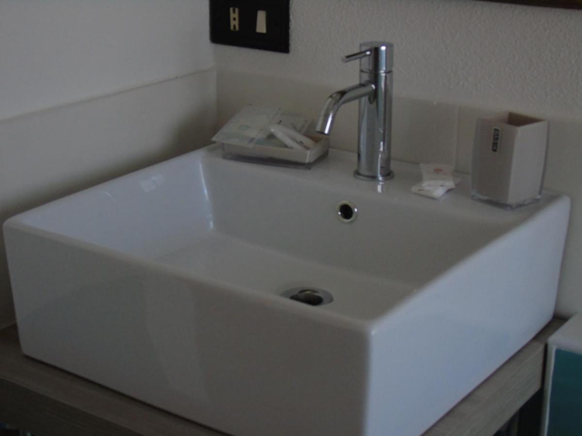 B & B Marima Orgosolo Esterno foto